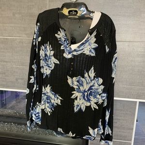 Floral Lucky shirt